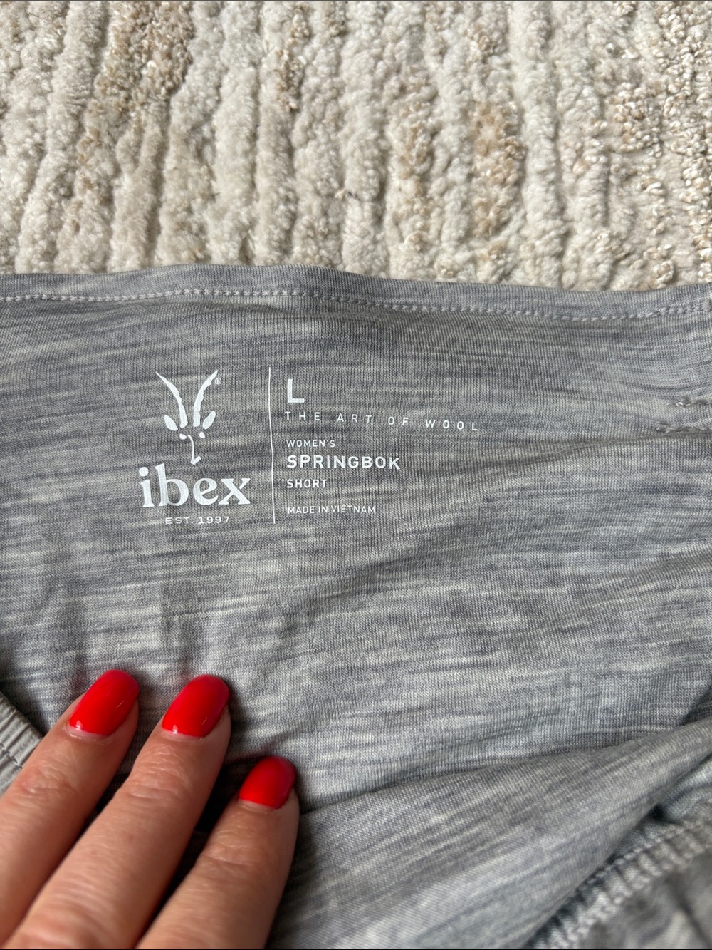 ibex Womens Springbok Shorts in Heather Gray size L - Picture 3 of 7